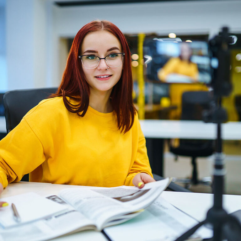 Steps in for Managing an Effective Strategy for Social Media